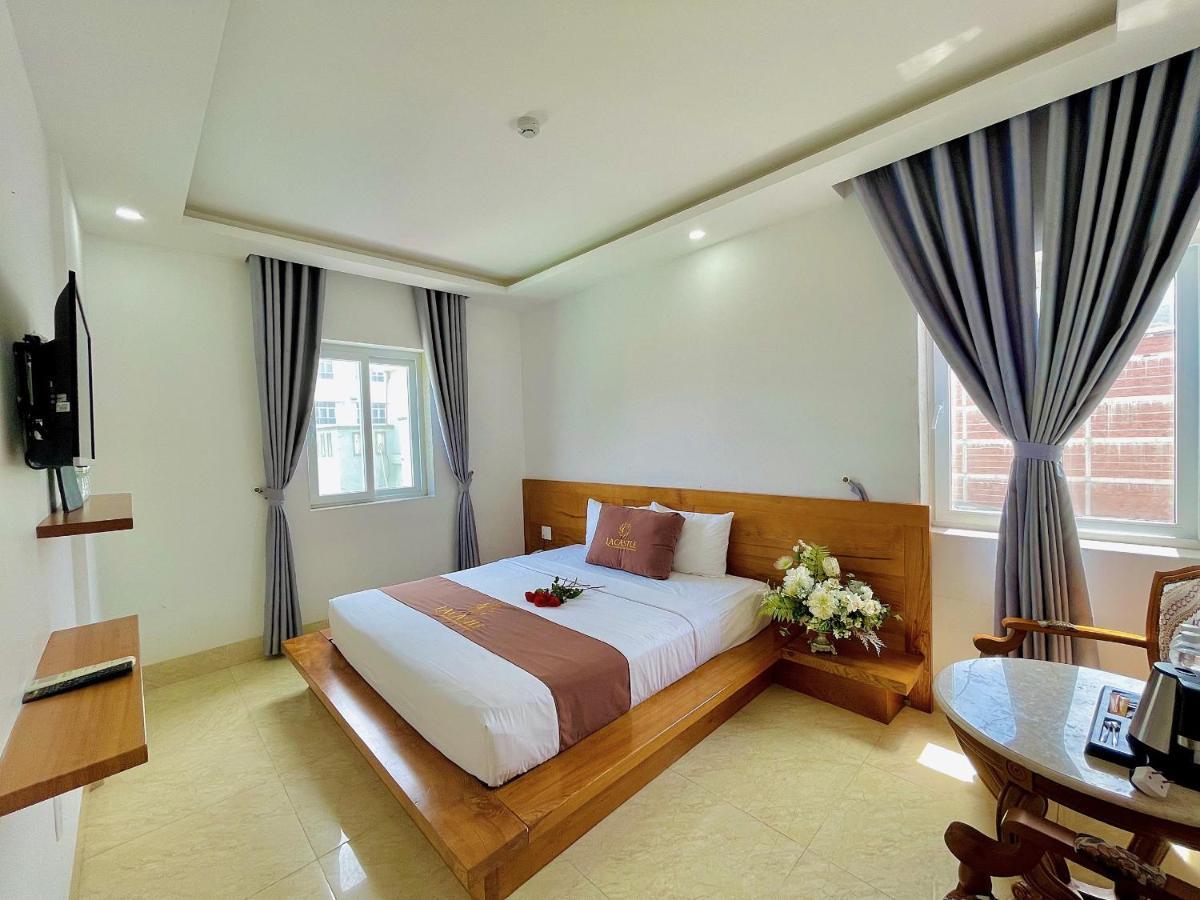 La Castle Hotel Vung Tau Exterior photo