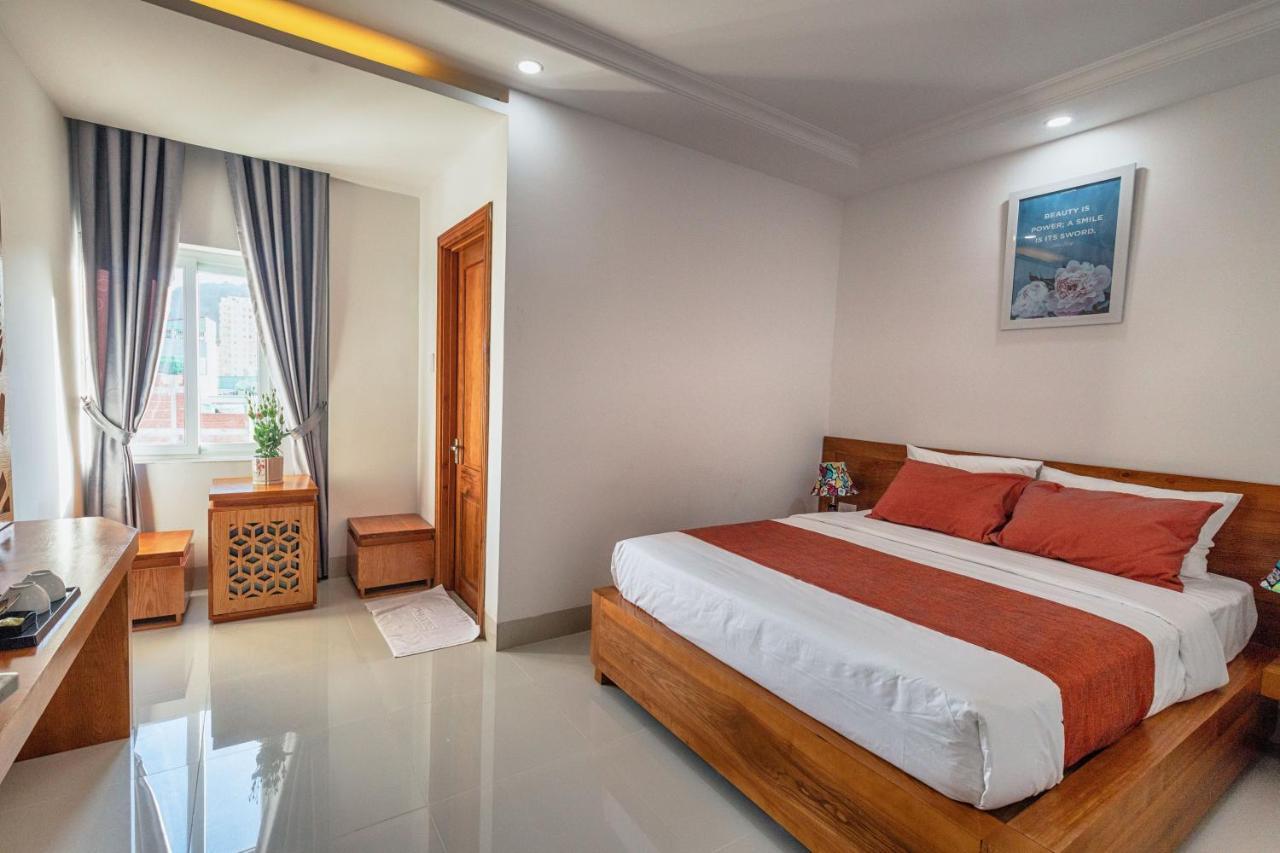 La Castle Hotel Vung Tau Exterior photo