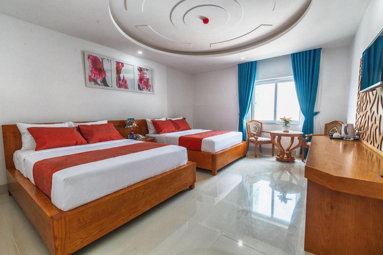 La Castle Hotel Vung Tau Exterior photo
